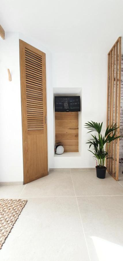 Appartement L'Acqua Dolce - La Rochelle - île de Ré - Jacuzzi Extérieur photo