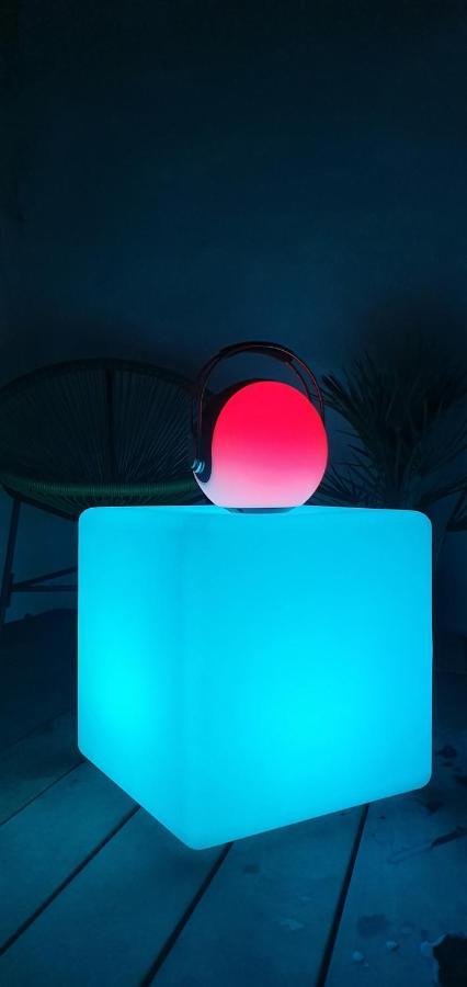 Appartement L'Acqua Dolce - La Rochelle - île de Ré - Jacuzzi Extérieur photo